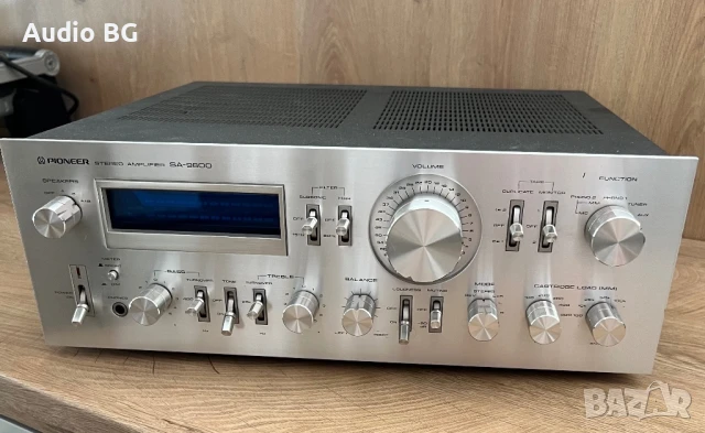 усилвател Pioneer SA-9800  Top Blue Line Series , снимка 3 - Ресийвъри, усилватели, смесителни пултове - 50549857