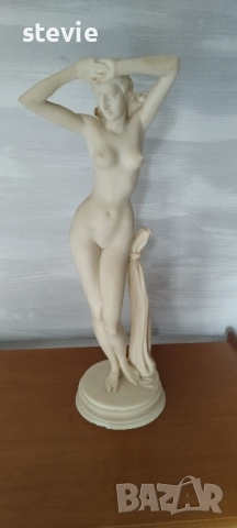 Голяма статуетка от алабастър, снимка 6 - Статуетки - 51437717