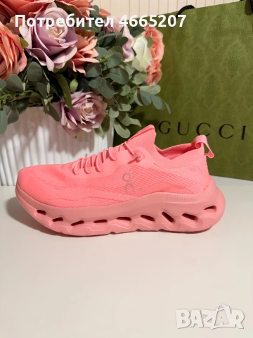 ON Running x LOEWE Cloudlit Wild Rose, снимка 4 - Маратонки - 52595388