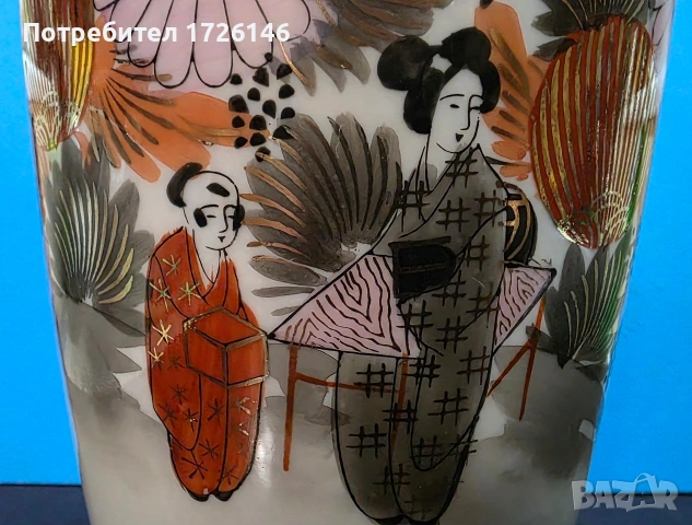 Японска порцеланова ваза (Satsuma стил), ръчно рисувана, има златни орнаменти — 21.5 см, снимка 5 - Декорация за дома - 53777915