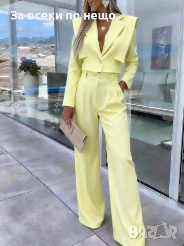 Елегантен Костюм Късо Сако С Панталон - Различни Цветове Код Pink20