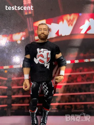 Екшън фигура WWE Sami Zayn Elite Сами Зейн Bloodline Mattel играчка figure + removable t-shirt, снимка 4 - Колекции - 48429997