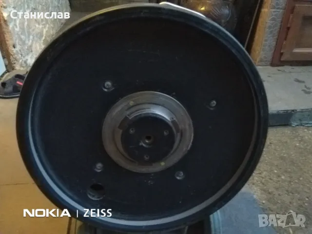 Циклене, фугиране и лакиране на паркет и дюшеме за гр.Варна, снимка 8 - Дърводелски услуги - 50320709