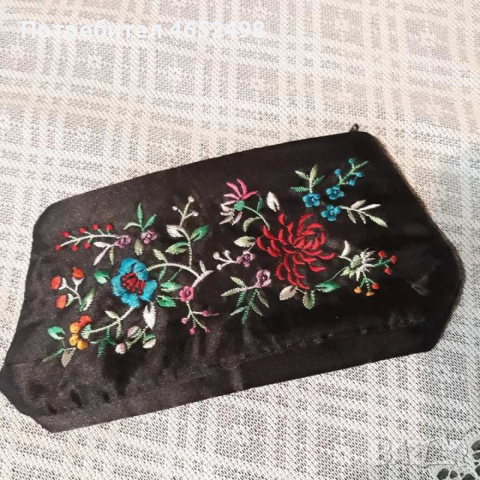 Портмоне/Несесер с бродерия, снимка 3 - Портфейли, портмонета - 52496192