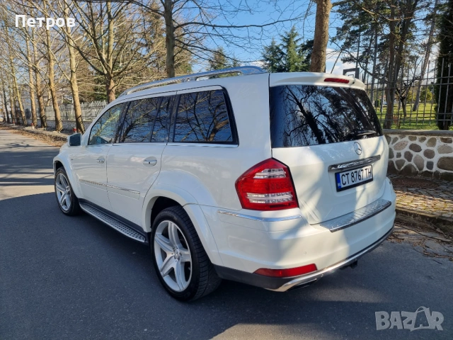 Mercedes-Benz GL 350 AMG Пакет, снимка 4 - Автомобили и джипове - 53181120