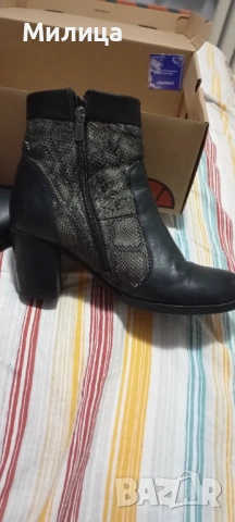 Боти, снимка 2 - Дамски боти - 53432679