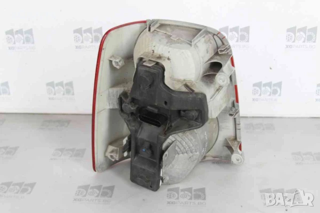 Десен стоп за Volkswagen Touran I (2003-2010), снимка 2 - Части - 50681966