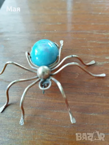 Индианска винтидж брошка с насекомо паяк с игла от стерлингов тюркоаз от Navajo , снимка 3 - Антикварни и старинни предмети - 50371759