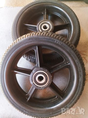 бандажни гуми с алуминиеви капли за тротинетка 6.5x2, снимка 1 - Части за велосипеди - 46190209