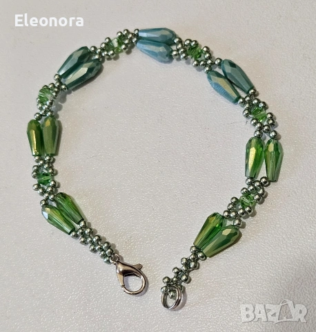 Гривни от мъниста, снимка 8 - Гривни - 53207901