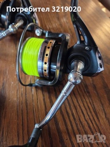 Макари за риболов FL DN 8000 с разервни шпули, снимка 3 - Макари - 53174025