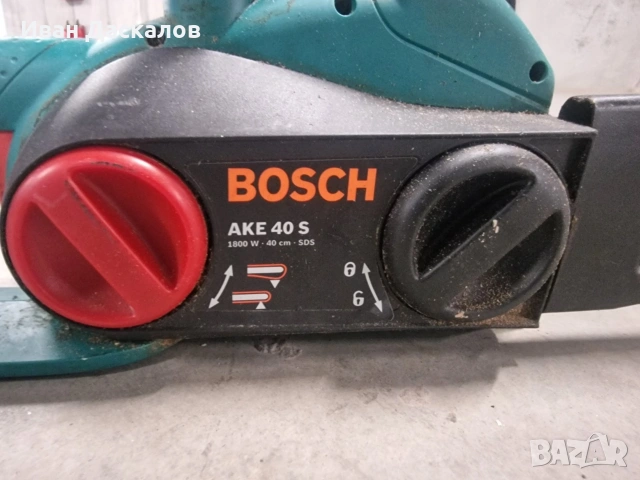 Електрически трион Bosh, снимка 2 - Моторни триони/резачки - 53759863