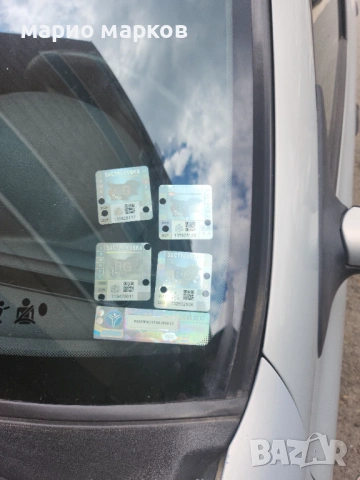 продавам Renault Clio 1,4 i Ноември 2002, Седан, Употребяван а, снимка 15 - Автомобили и джипове - 54277484