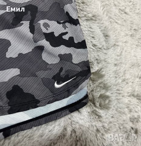 Дамски шорти Nike Camo Shorts, Размер M, снимка 2 - Къси панталони и бермуди - 46806133