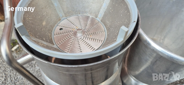 професионална сокоистисквачка VEMA, снимка 11 - Обзавеждане на кухня - 52725934