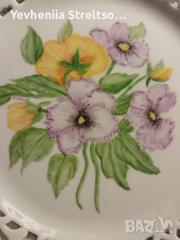 Керамическое блюдо с ажурными краями и цветочным рисунком, снимка 2 - Прибори за хранене, готвене и сервиране - 52850969