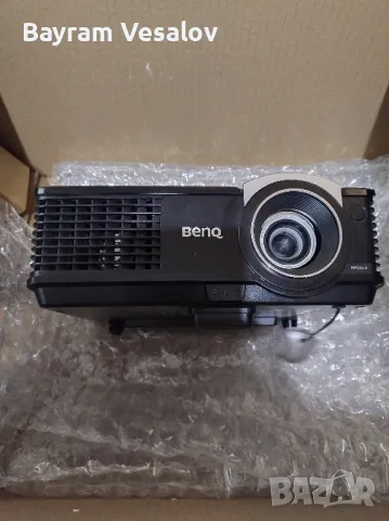  PROJECTOR BENQ MP525-V, снимка 1 - Плейъри, домашно кино, прожектори - 46821950