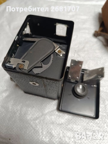 фотоапарат Kodak Six-20 Brownie , снимка 5 - Фотоапарати - 52458222