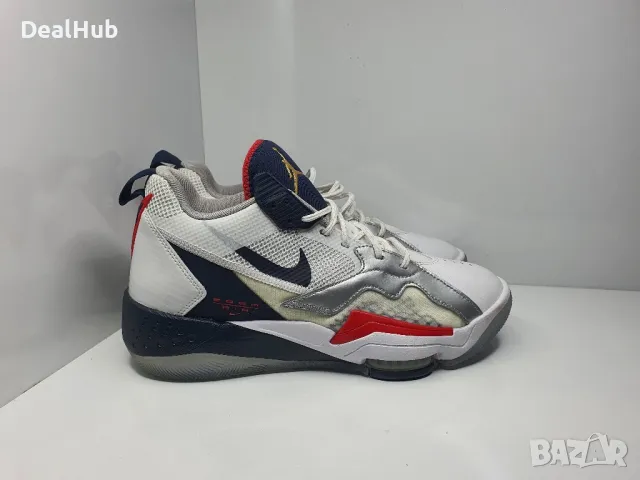 Кецове Nike Air Jordan Zoom 92 Olympic 

Чисто нови без кутия., снимка 1 - Маратонки - 47645688