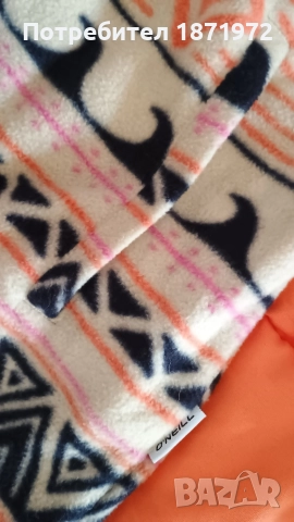 Продавам оригинален нов поларен суичър на марката O'Neill в размер XL. , снимка 5 - Спортни дрехи, екипи - 52874864