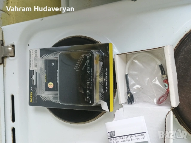 Електронен термометър за температура на двигателя 