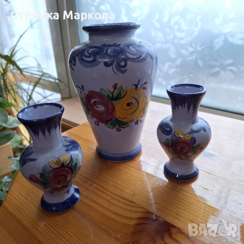 Португалски комплект от 3 вази-ръчна изработка, снимка 2 - Вази - 53464787