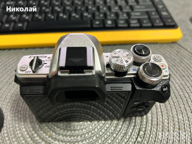 Olympus OM-D E-M10 Mark II, снимка 3 - Фотоапарати - 54272319