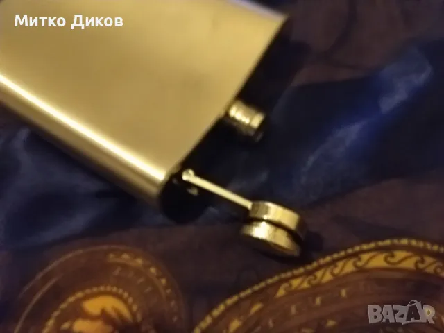 Павур флашка метална 8 юза маркова на Jonnhie Walker отлично, снимка 5 - Екипировка - 49797466