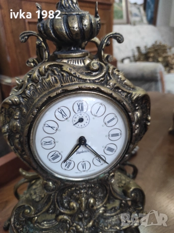 Настолен часовник , снимка 5 - Антикварни и старинни предмети - 51946078