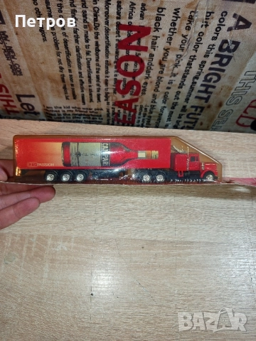 Колекционерски камиончета, снимка 5 - Колекции - 52332587