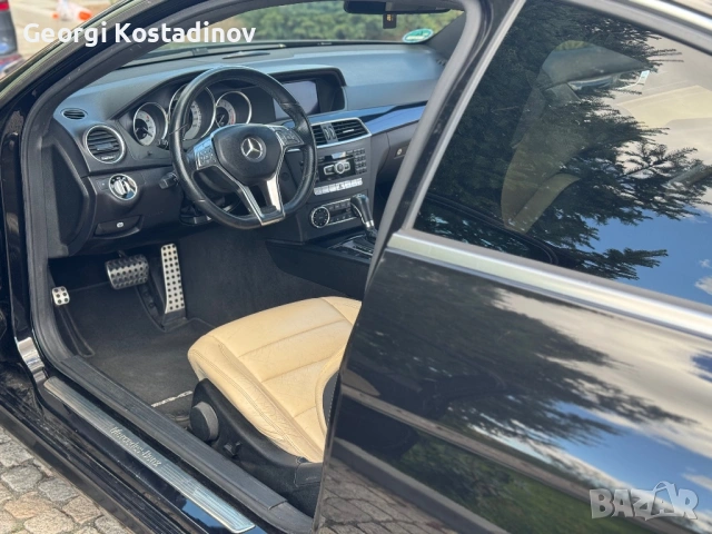Mercedes C250 AMG Line, снимка 10 - Автомобили и джипове - 53539263