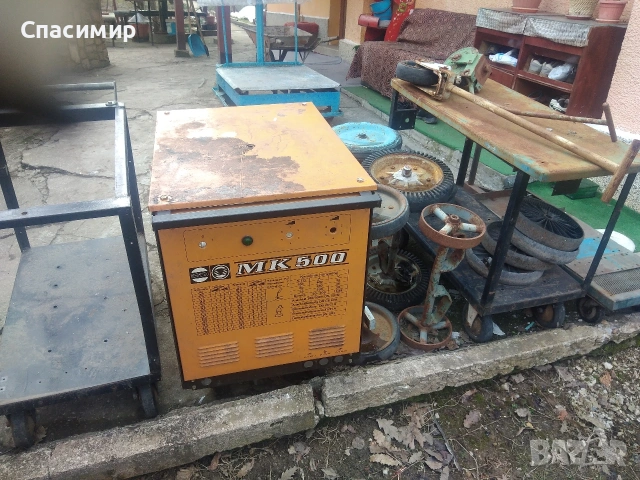 транспортни колички 6 бр  и 10 бр др