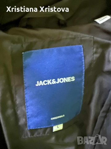 Мъжки зимни якета, почти като нови. Носени 1сезон. Топли и леки. Цвят черен., снимка 5 - Якета - 52968746