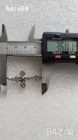Стар златен 18к кръст с инкрустирани натурални диаманти и сапфир-диамант,злато, снимка 10 - Колиета, медальони, синджири - 51201975