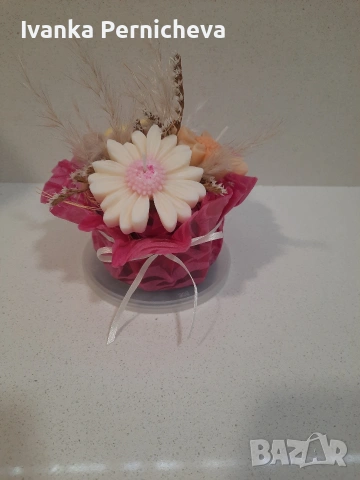 Букет от соеви свещи , снимка 13 - Изкуствени цветя - 54115302