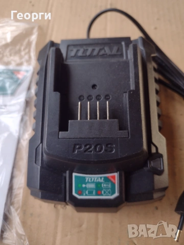 Зарядно винтоверт, снимка 4 - Винтоверти - 53980117