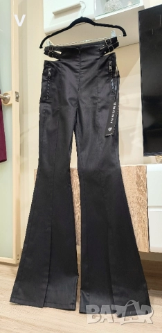 Дрехи Junona Юнона къси кожени панталони с колан лачено яке кроп топ бюстие палто , снимка 6 - Къси панталони и бермуди - 52468119