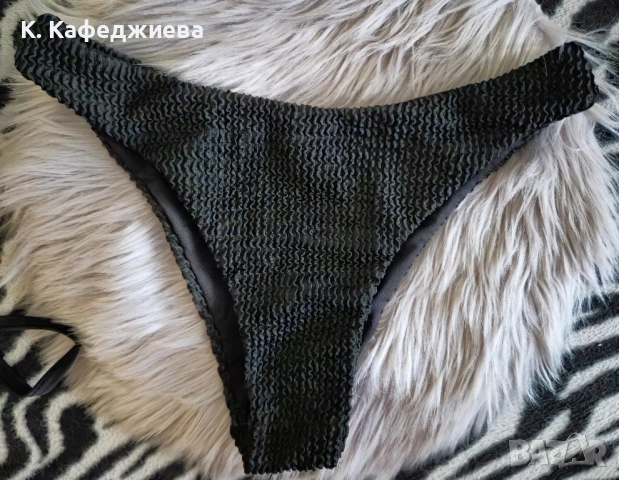 Долнище на бански