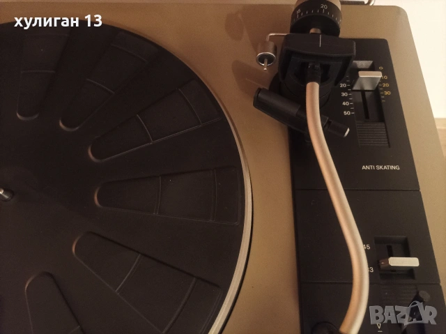 Продавам грамофон Lenco L-133, снимка 4 - Грамофони - 53449565