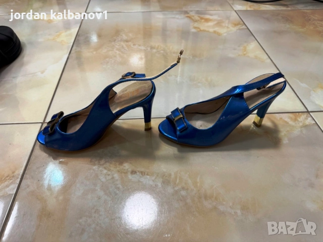 Подарявам - дамски сини лачени обувки на висок ток номер - 35 стелка - 22см. ток - 8см., снимка 2 - Дамски обувки на ток - 53806278