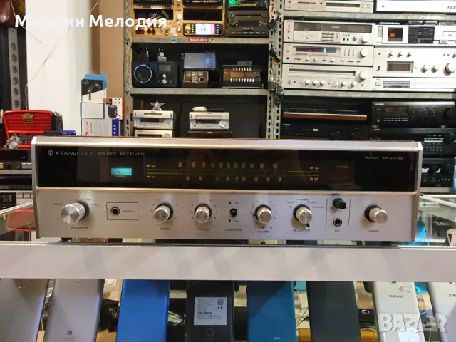 Ресийвър Kenwood KR-2200 В отлично техническо и визуално състояние. Радиото е с понижена чувствителн, снимка 1 - Ресийвъри, усилватели, смесителни пултове - 47627116