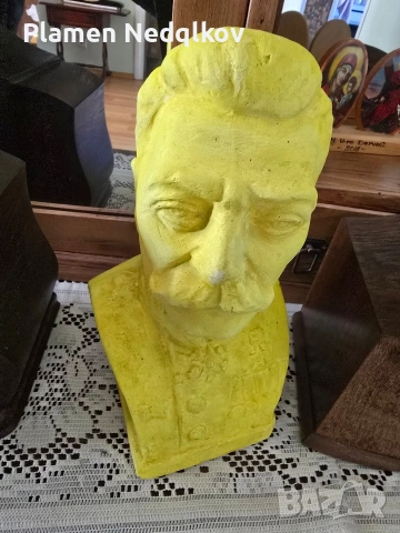 Продавам бюст на Йосиф Сталин., снимка 3 - Антикварни и старинни предмети - 53782627