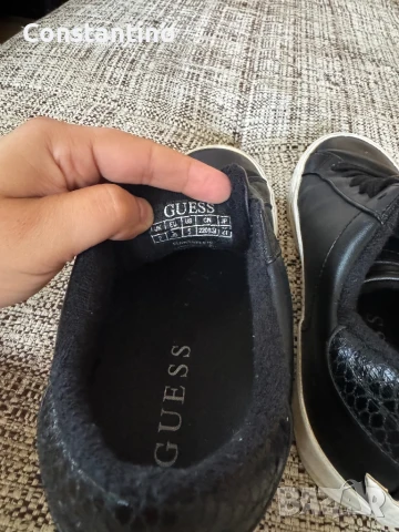 Спортни обувки Guess, снимка 5 - Дамски ежедневни обувки - 51300981