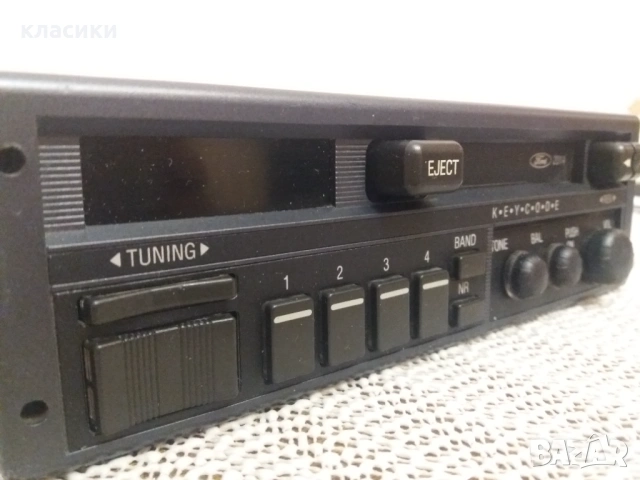 Авто радио FORD., снимка 2 - Радиокасетофони, транзистори - 53037469