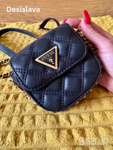 Мини дамска чанта GUESS 