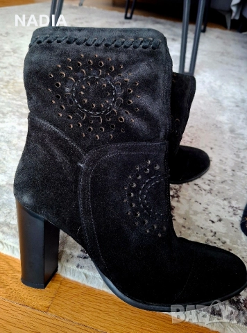 Черни велурени боти Daris Дарис, снимка 2 - Дамски боти - 51864922