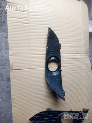 Продавам капачки за халогени на Опел Астра Н, снимка 3 - Аксесоари и консумативи - 51252722