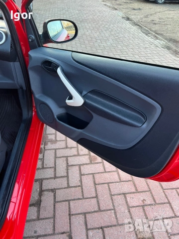 2014 Ford Ka, снимка 9 - Автомобили и джипове - 53746044