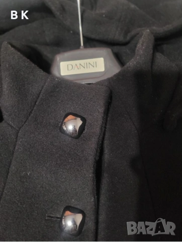 Елегантно палто Данини , снимка 2 - Палта, манта - 53437424