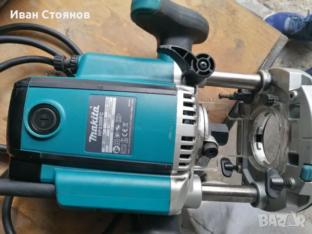 Оберфреза Makita. 2300w, снимка 6 - Куфари с инструменти - 48835666